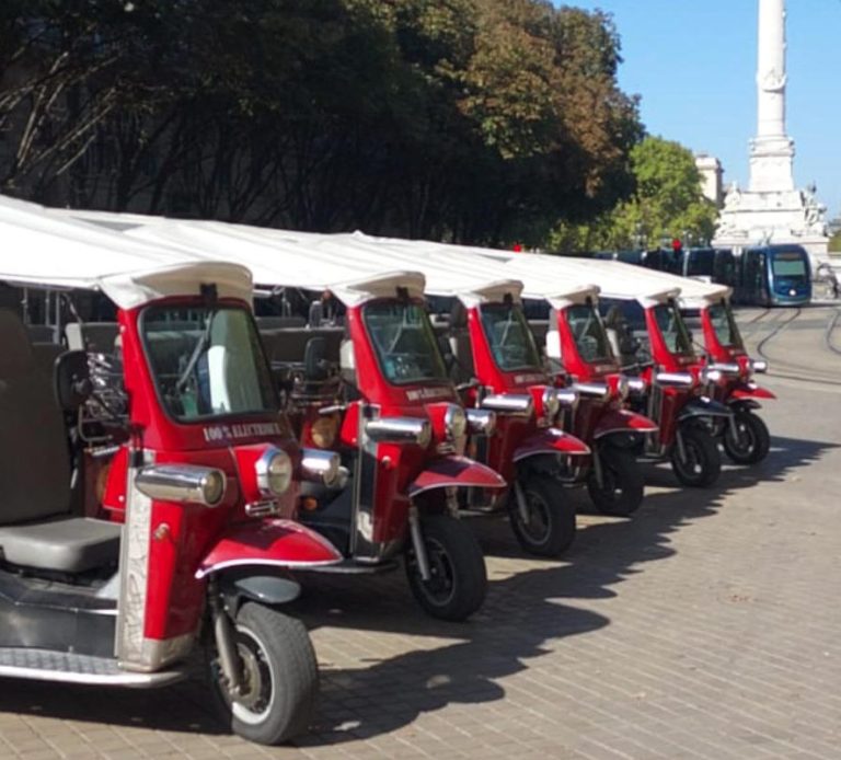 visite bordeaux tuk tuk électrique